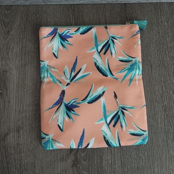 Rachel Pally Paradise Reversible Faux Leather & Canvas Zippered Clutch - Picture 6 of 13